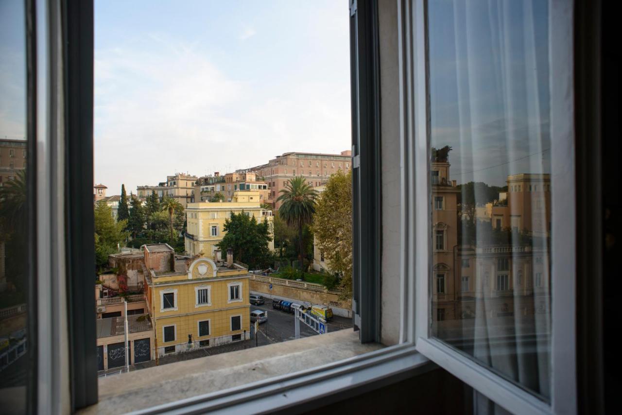 Amici Di Roma Apartment Exterior photo