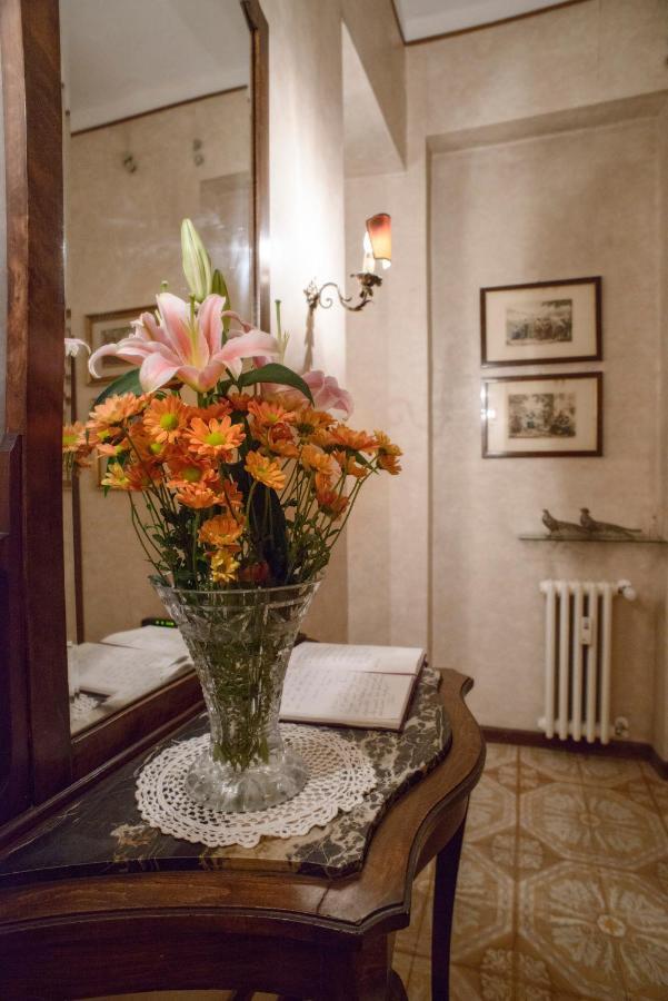 Amici Di Roma Apartment Exterior photo