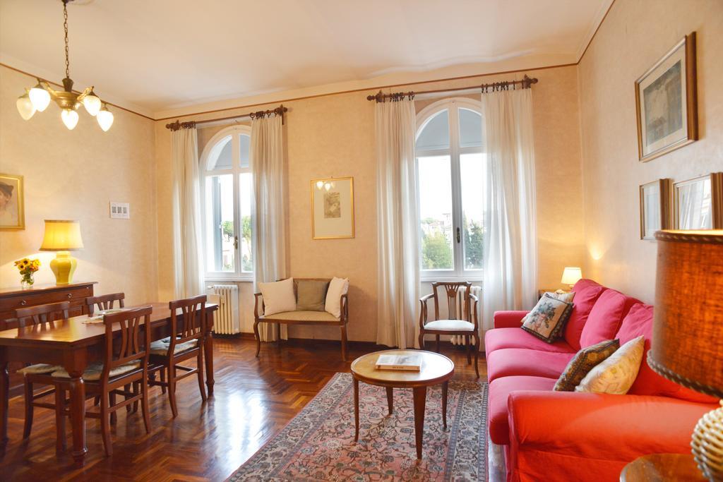 Amici Di Roma Apartment Exterior photo